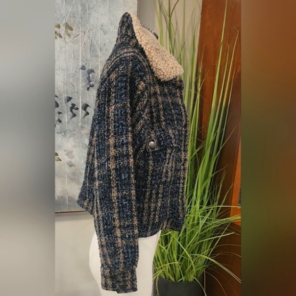Sweet Rain Contemporary Plaid Tweed Sherpa Collared Jacket Women's Size L - Picture 2 of 14